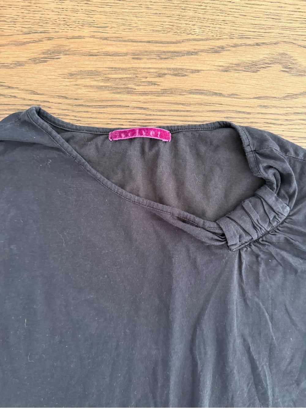Velvet by Graham & Spencer Black Short-Sleeve Knot-Neck Tee